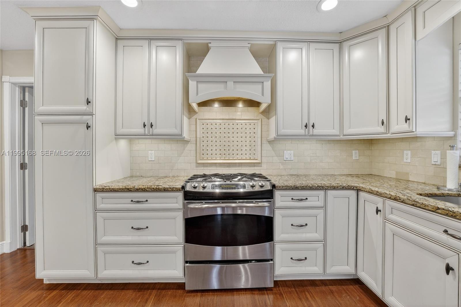 PLANTATION GARDENS SEC 5 - Residential