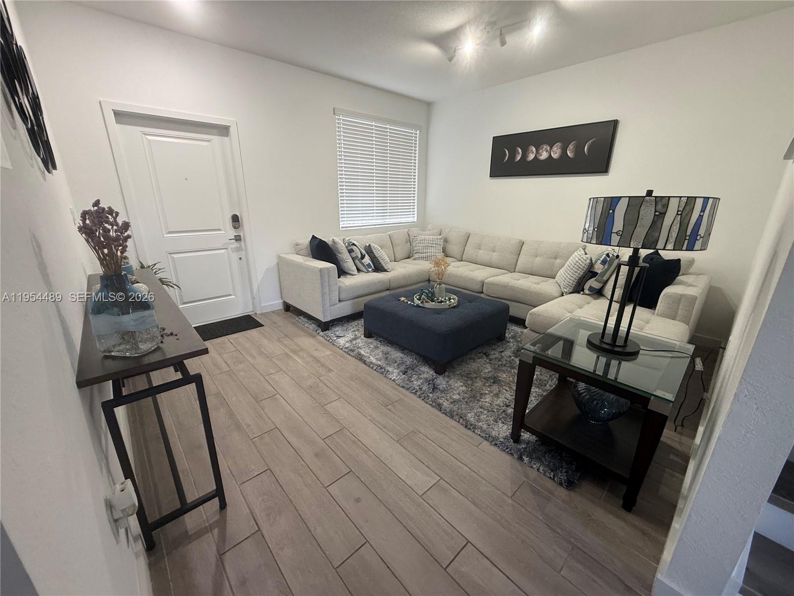 TOWNS AT SEASCAPE - Residential