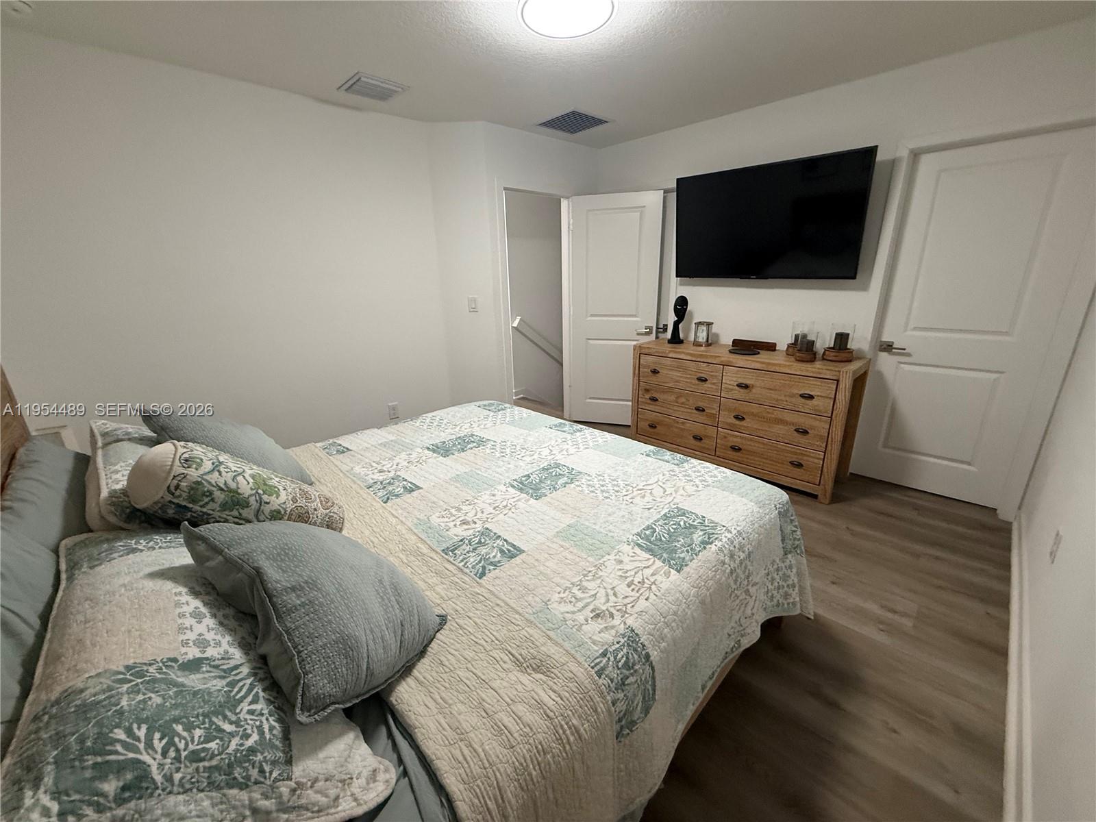 TOWNS AT SEASCAPE - Residential