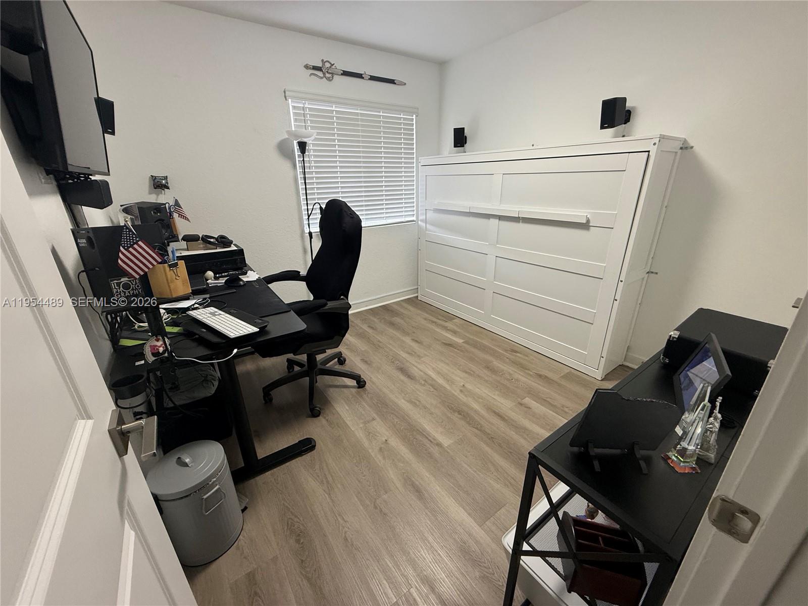 TOWNS AT SEASCAPE - Residential