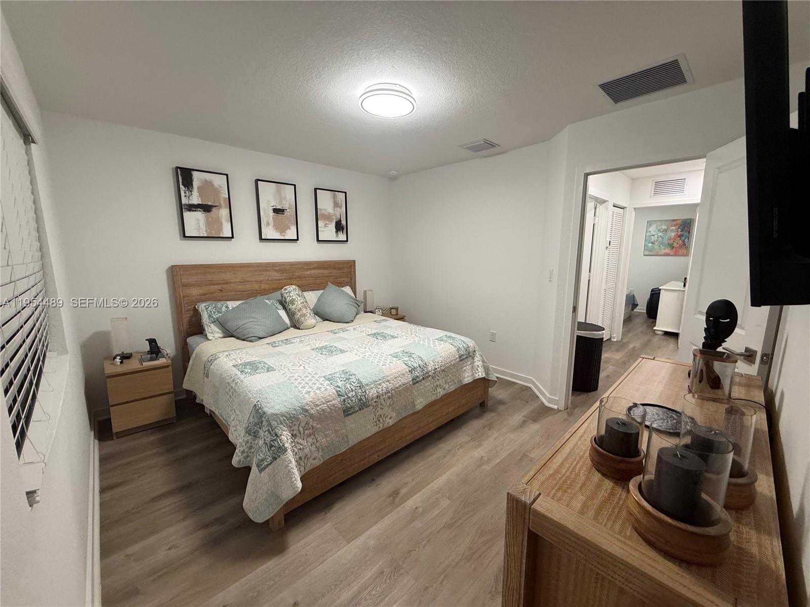 TOWNS AT SEASCAPE - Residential