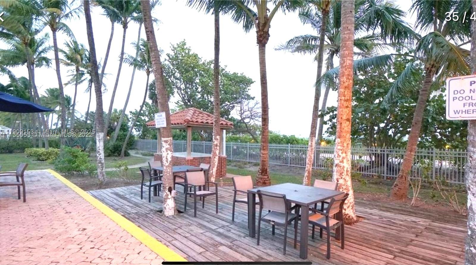 MIRASOL OCEAN TOWERS COND - Residential