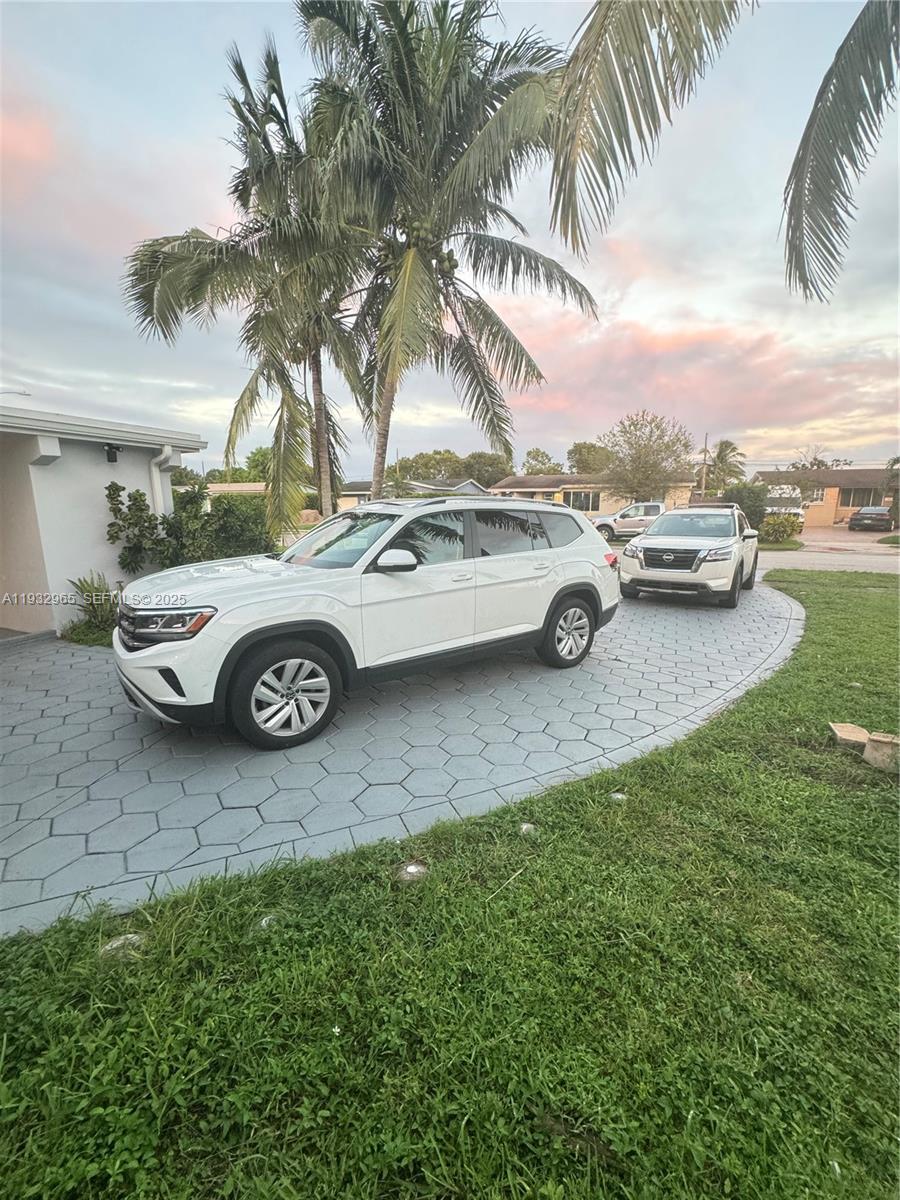 BOULEVARD HEIGHTS SEC - Residential Lease