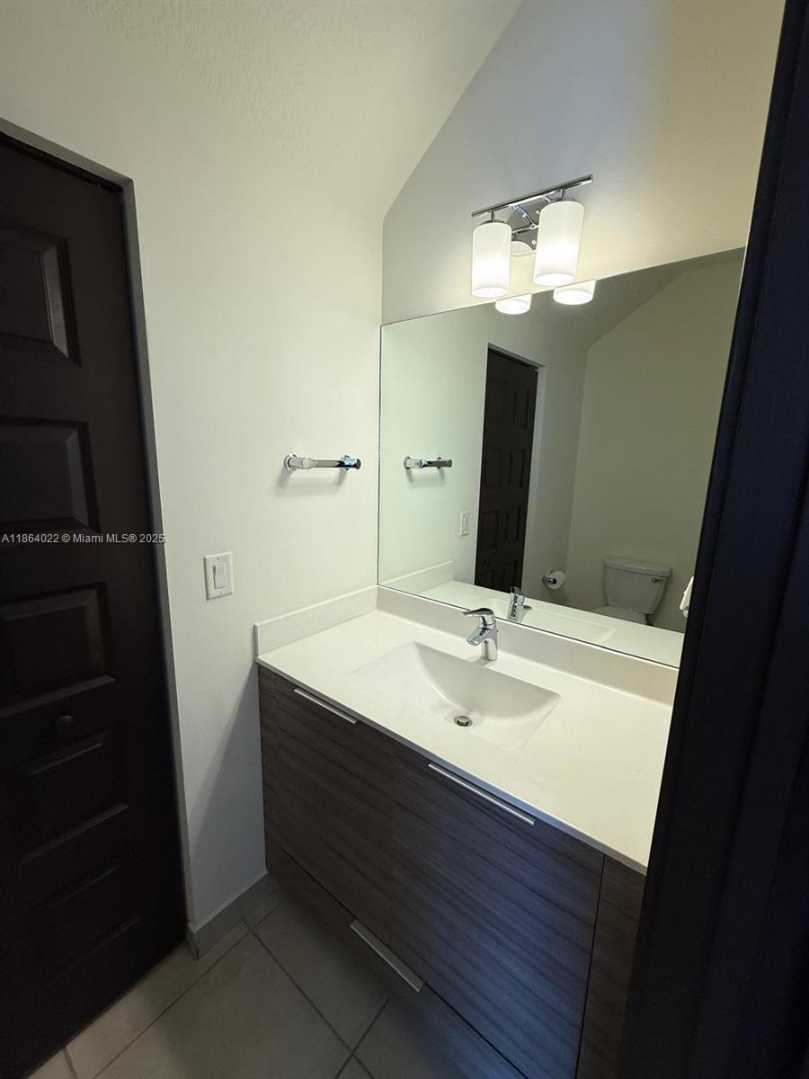 DUNNWOODY LAKE - Residential Lease