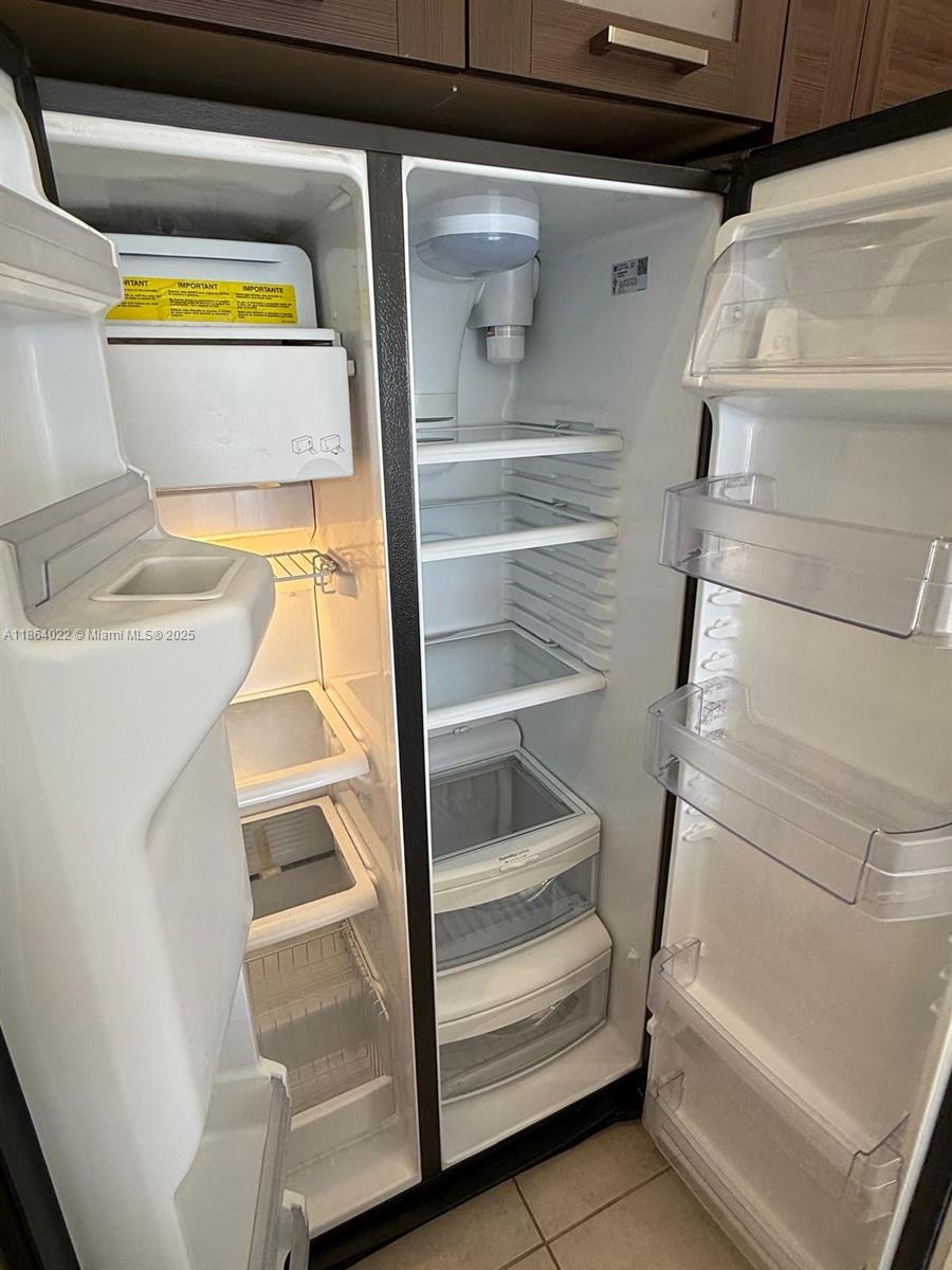 DUNNWOODY LAKE - Residential Lease