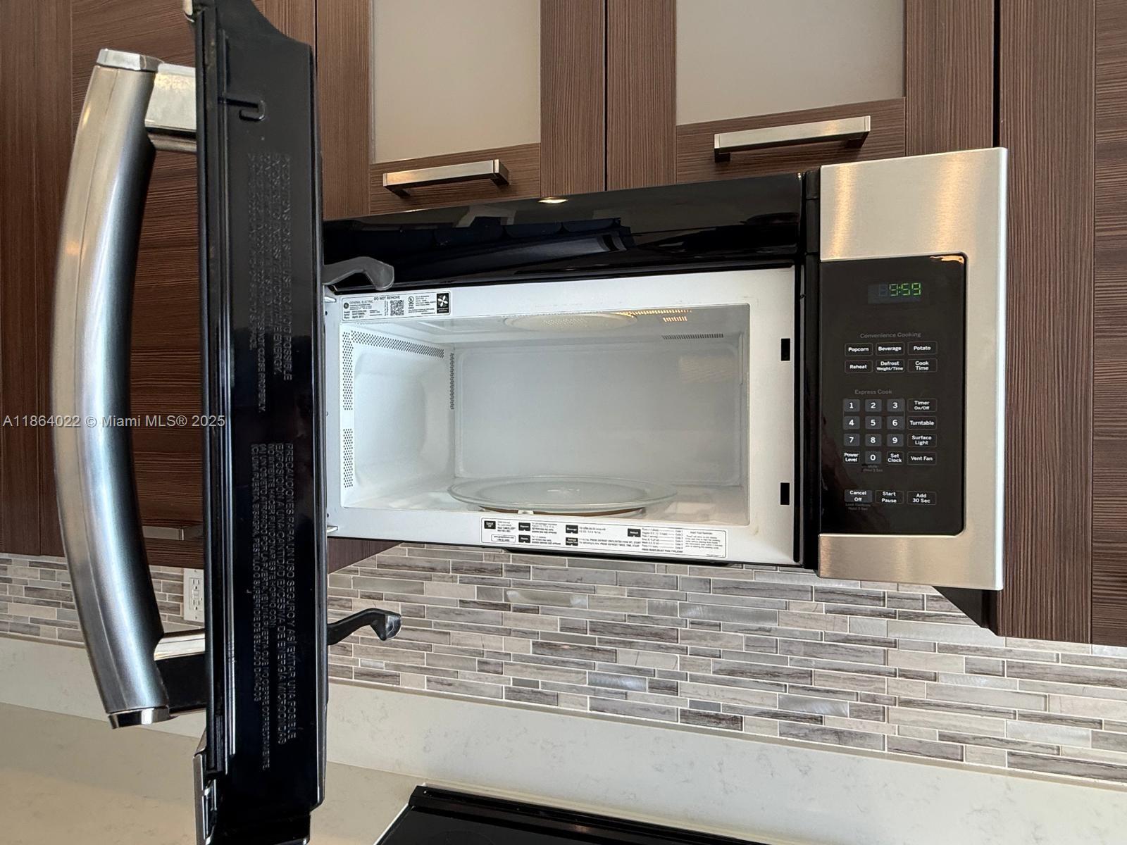 DUNNWOODY LAKE - Residential Lease