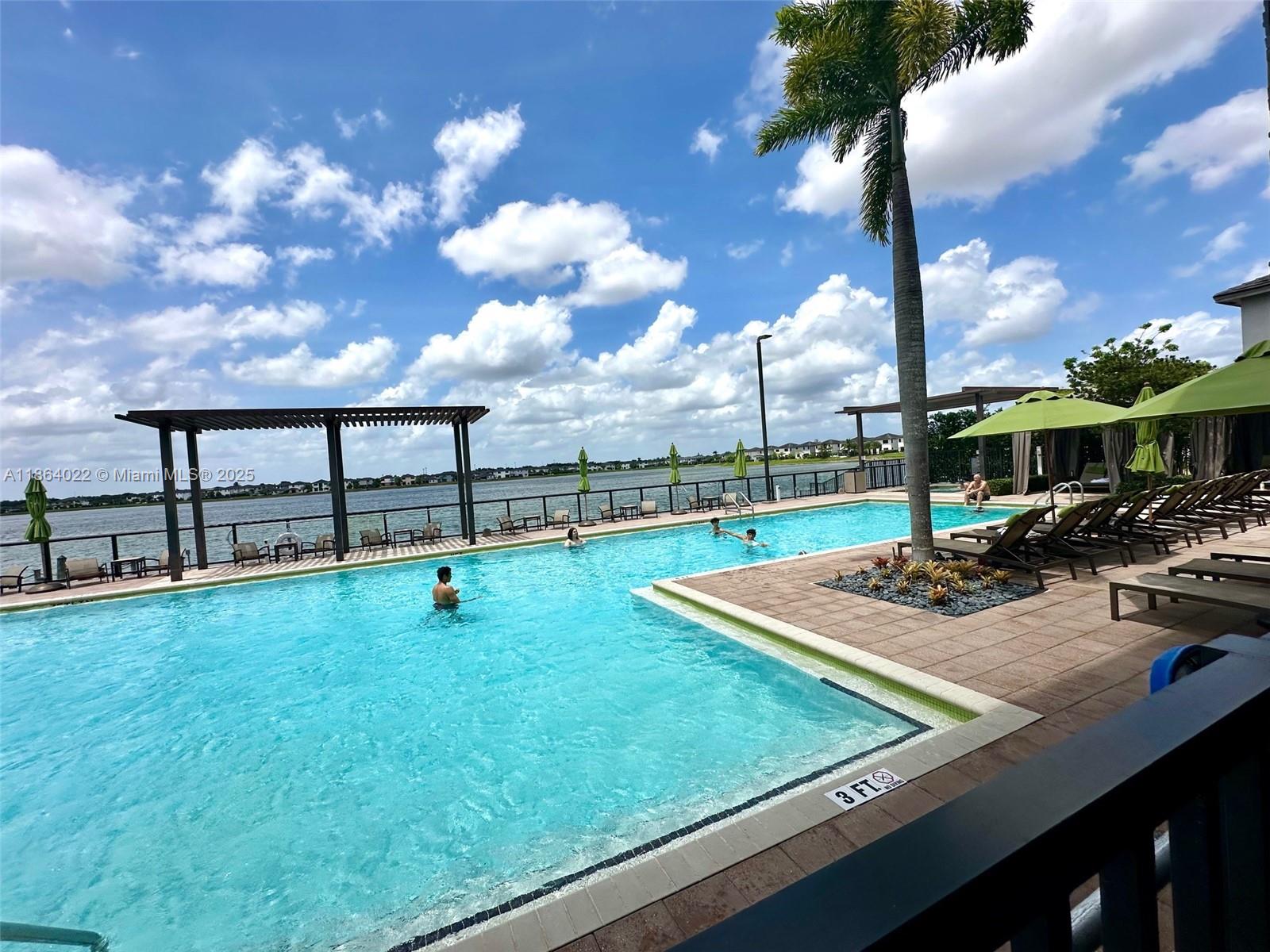 DUNNWOODY LAKE - Residential Lease