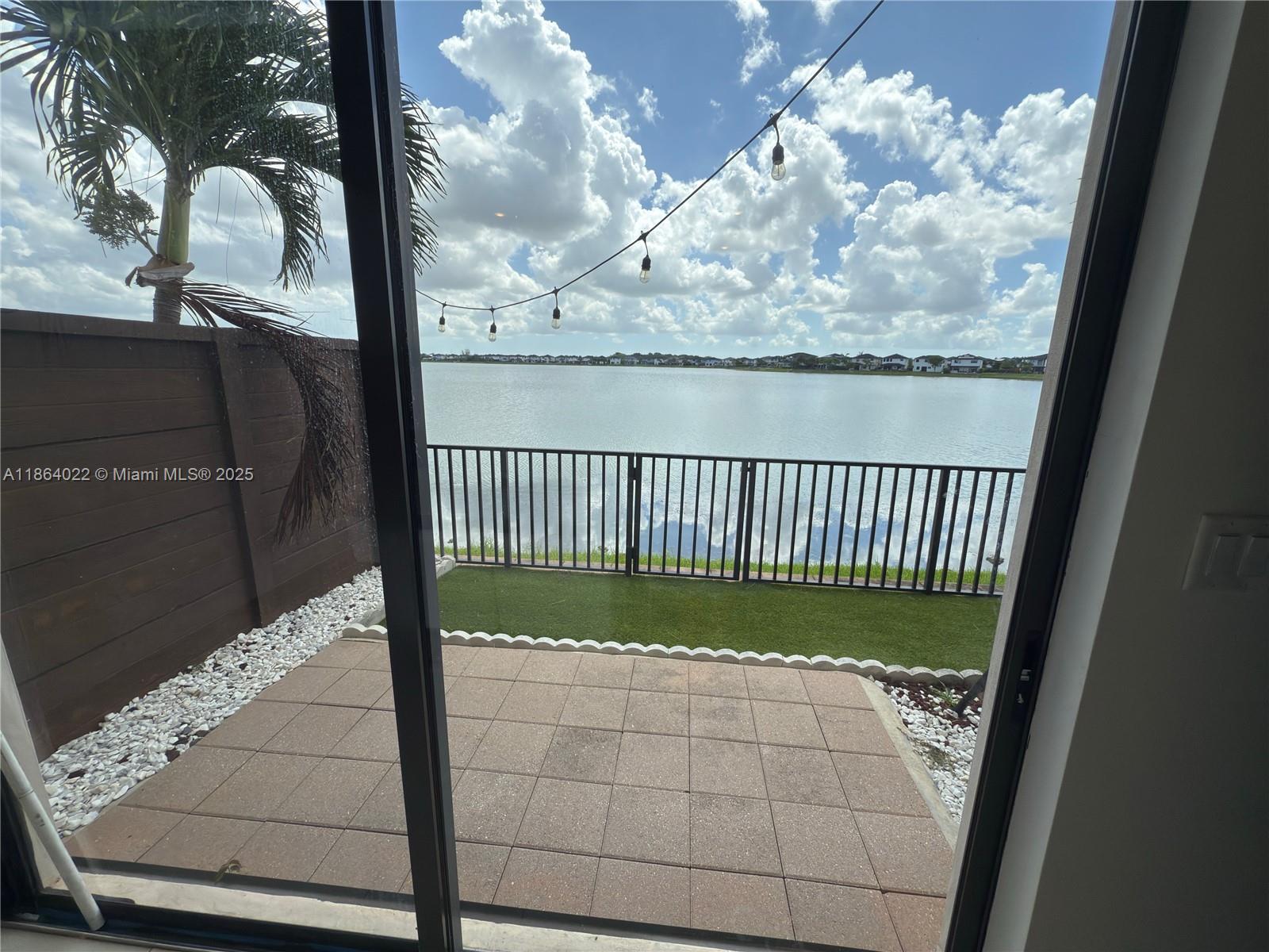 DUNNWOODY LAKE - Residential Lease