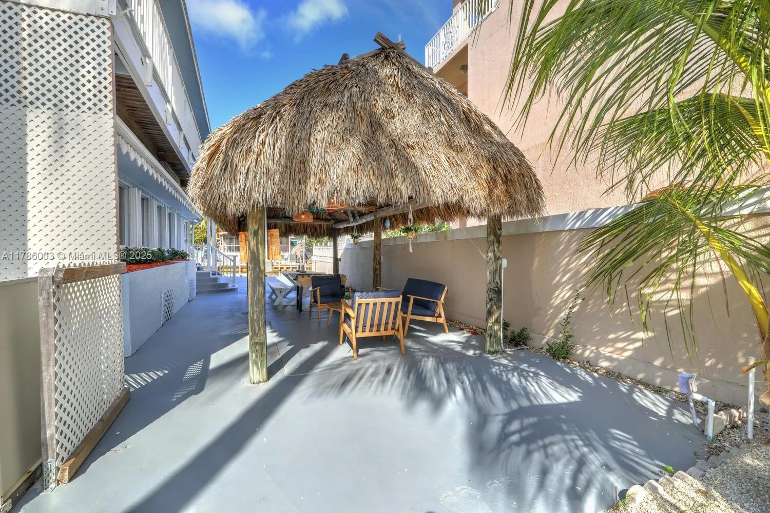 Tavernier, Florida 33070, United States, 5 Bedrooms Bedrooms, ,3 BathroomsBathrooms,Residential,Active,118102