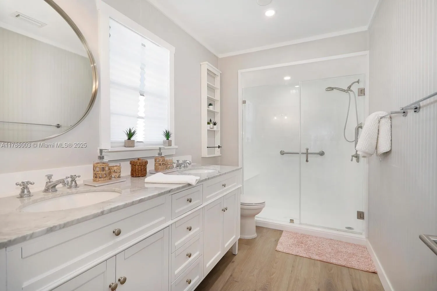 Tavernier, Florida 33070, United States, 5 Bedrooms Bedrooms, ,3 BathroomsBathrooms,Residential,Active,118102