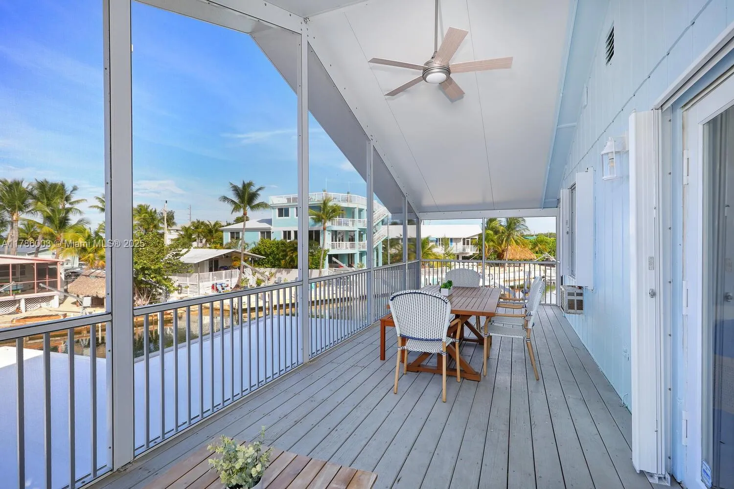 Tavernier, Florida 33070, United States, 5 Bedrooms Bedrooms, ,3 BathroomsBathrooms,Residential,Active,118102