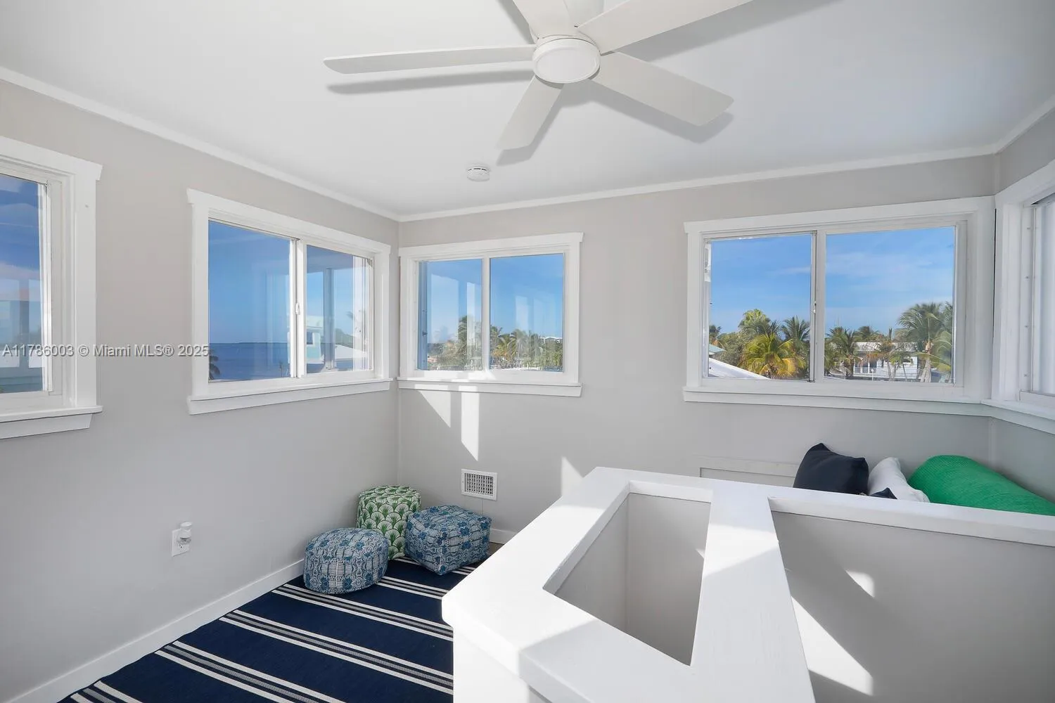 Tavernier, Florida 33070, United States, 5 Bedrooms Bedrooms, ,3 BathroomsBathrooms,Residential,Active,118102