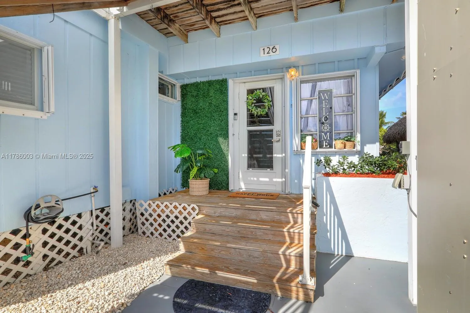 Tavernier, Florida 33070, United States, 5 Bedrooms Bedrooms, ,3 BathroomsBathrooms,Residential,Active,118102