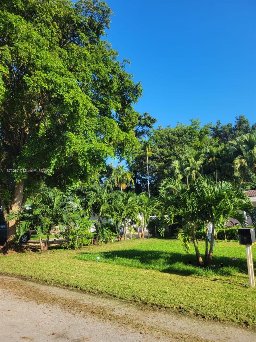 PRIORS 1ST ADDN TO BISCAY - Residential