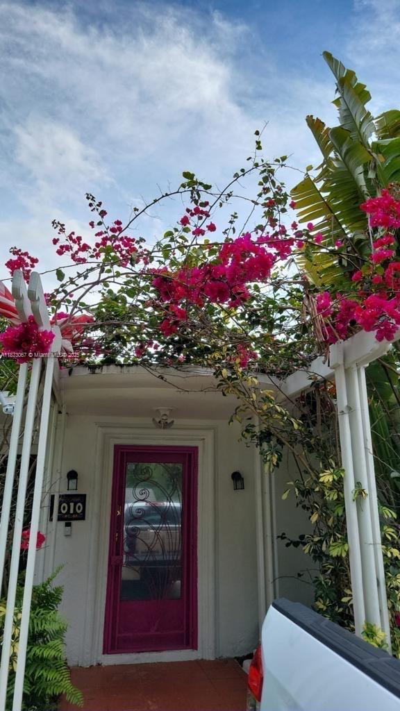 PRIORS 1ST ADDN TO BISCAY - Residential