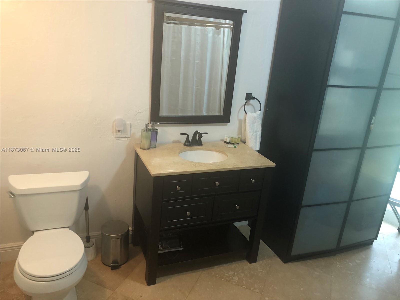 PRIORS 1ST ADDN TO BISCAY - Residential