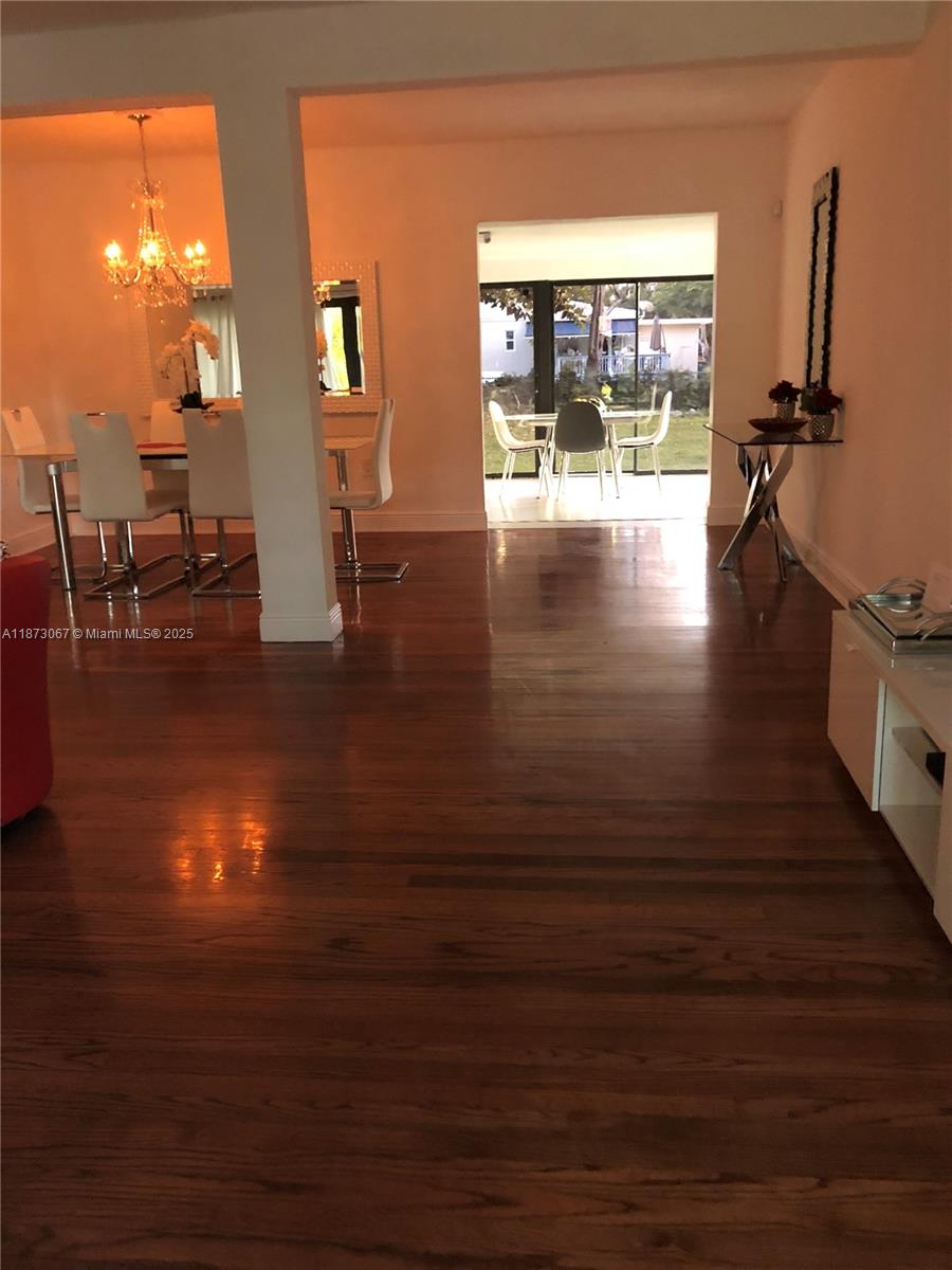 PRIORS 1ST ADDN TO BISCAY - Residential