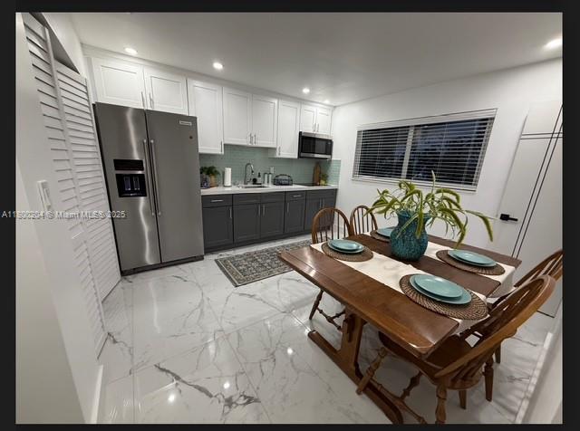 Rental Property at 7325 N Augusta Dr Side, Hialeah, Miami-Dade County, Florida - Bedrooms: 2 
Bathrooms: 1  - $2,200 MO.