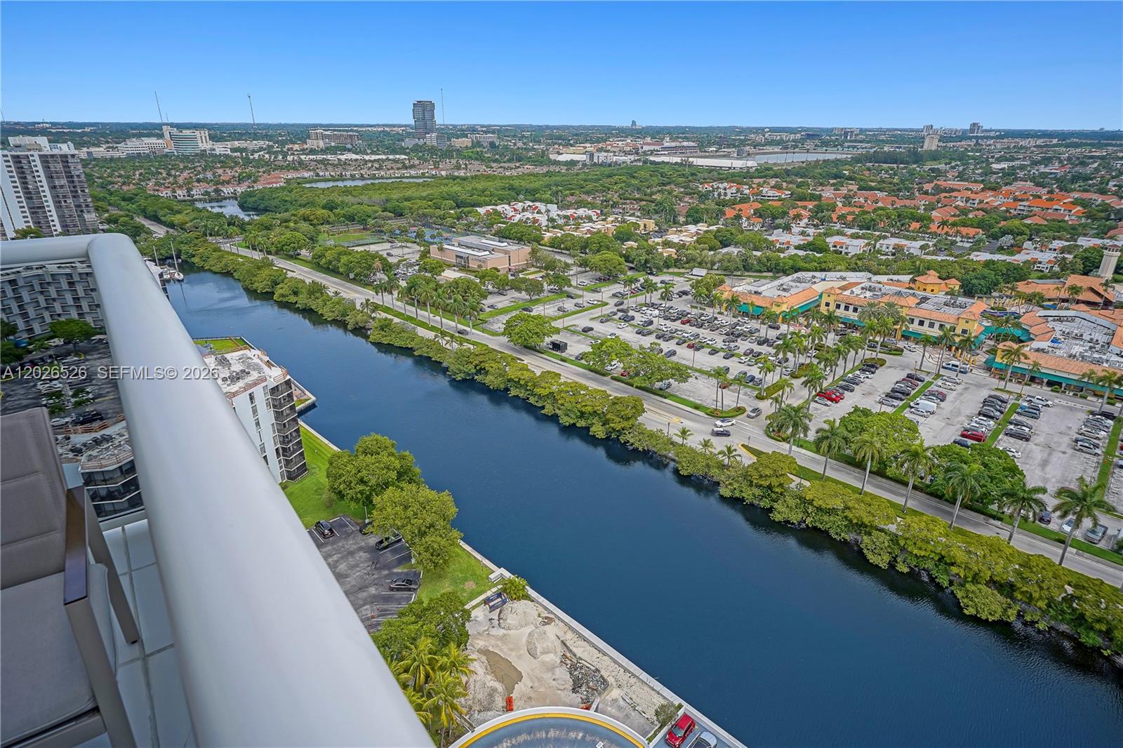 AVENTURA ELDORADO CONDO - Residential