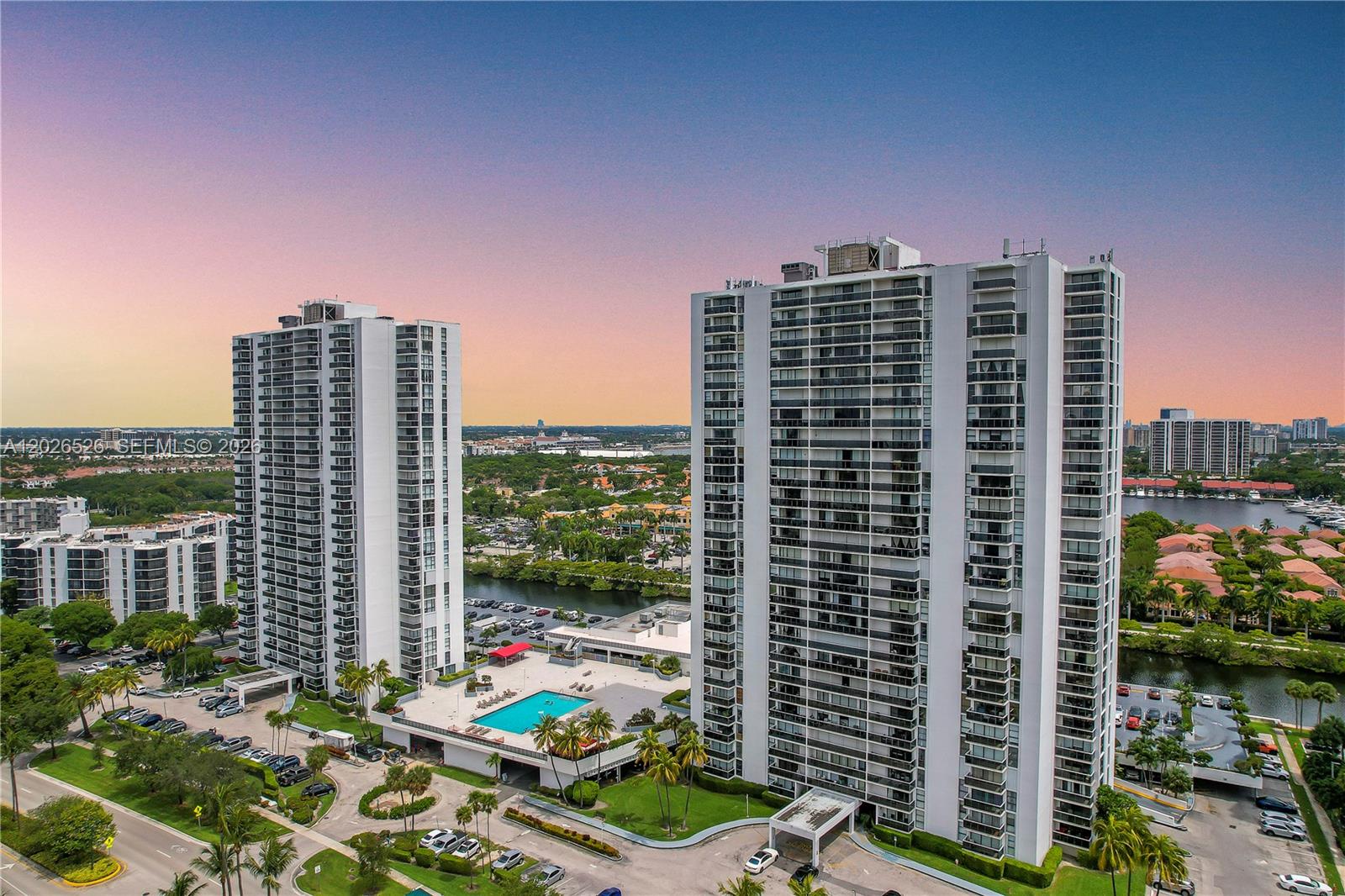 AVENTURA ELDORADO CONDO - Residential