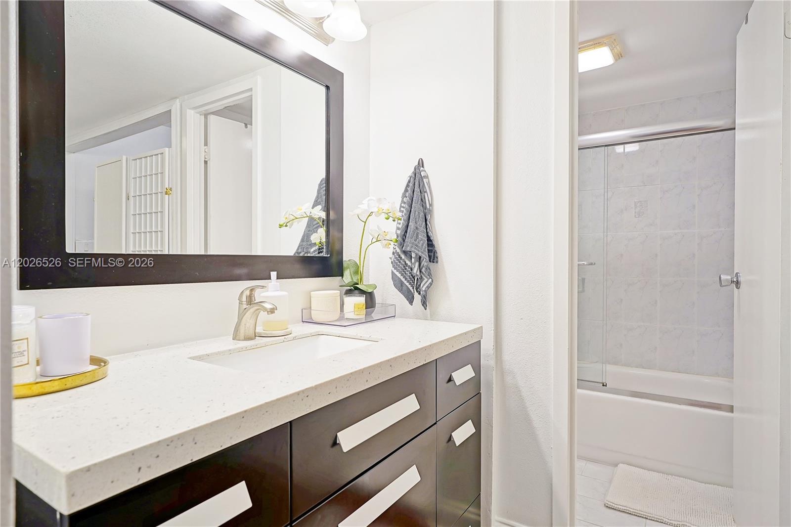 AVENTURA ELDORADO CONDO - Residential