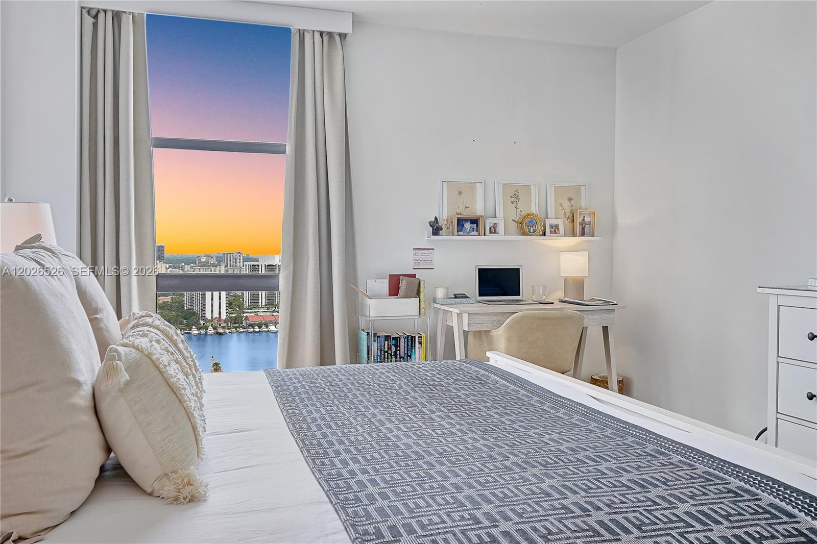 AVENTURA ELDORADO CONDO - Residential