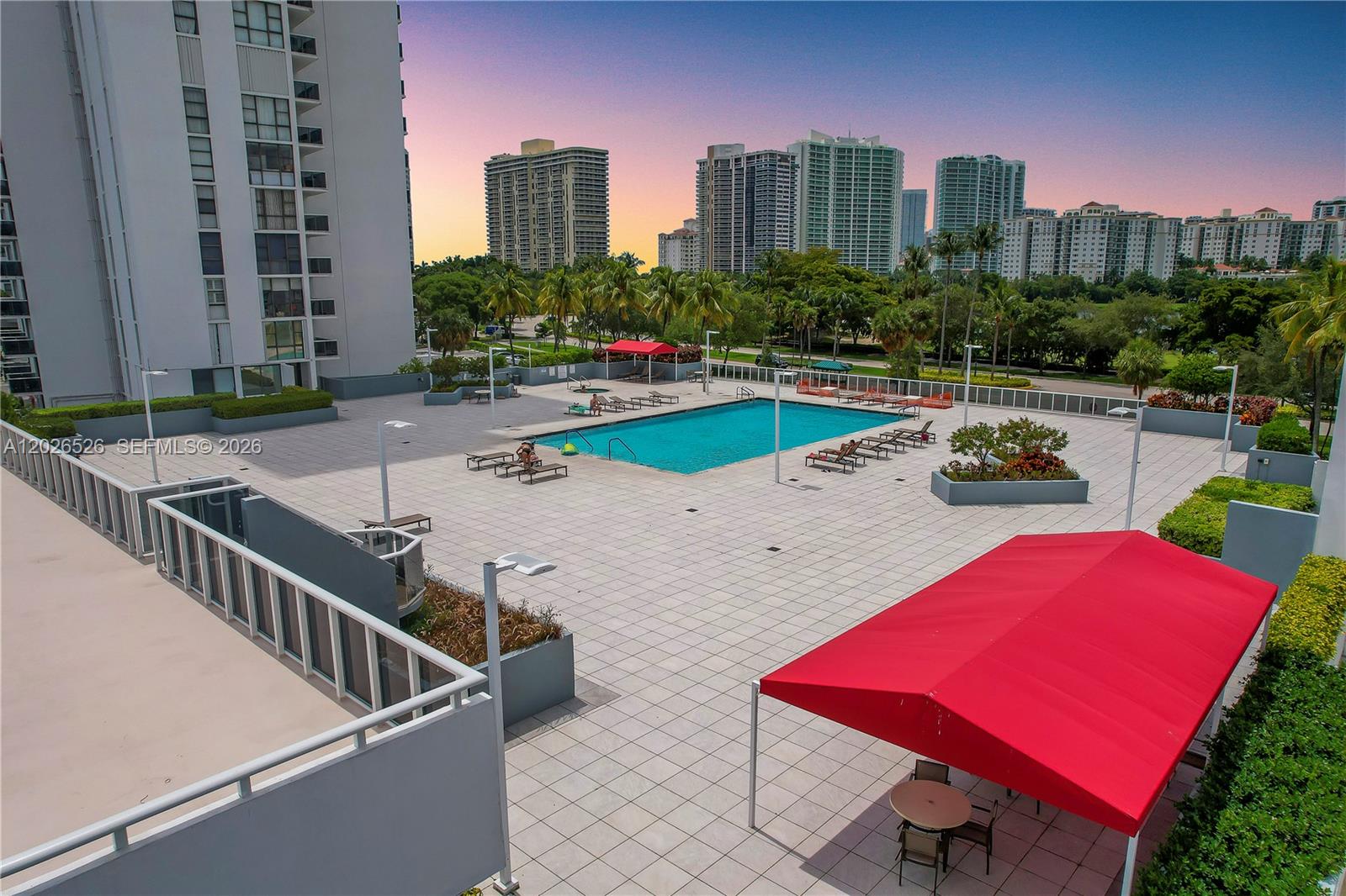 AVENTURA ELDORADO CONDO - Residential