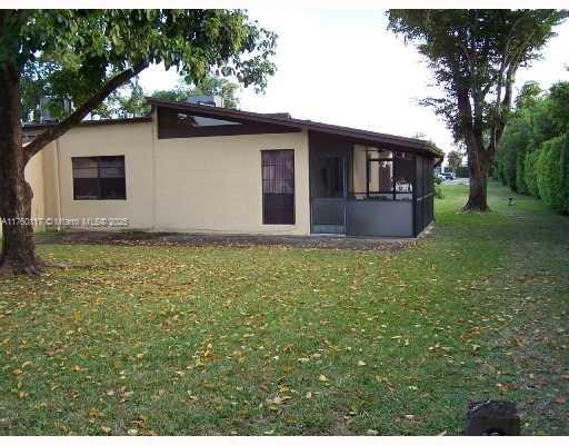 VILLAS AT CARRIAGE HILLS - Residential