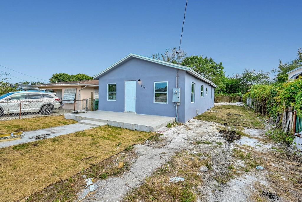 2254 Nw 58th St St, Miami, Broward County, Florida - 3 Bedrooms  
1 Bathrooms - 