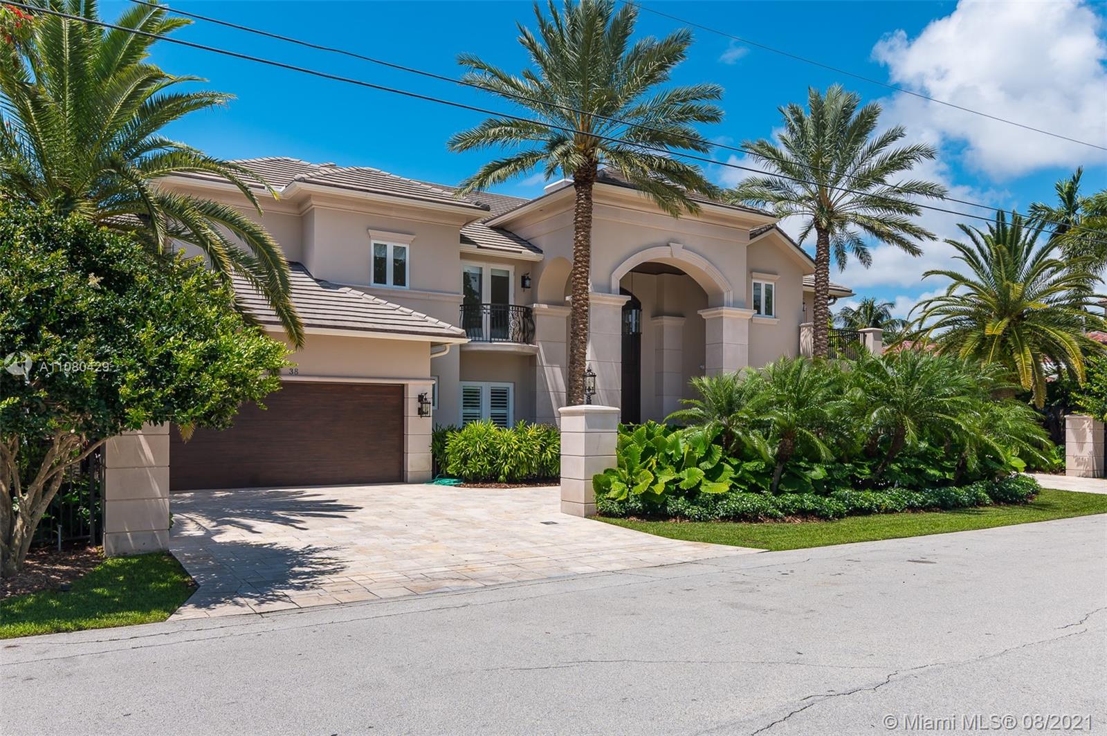 ISLA BAHIA - Residential