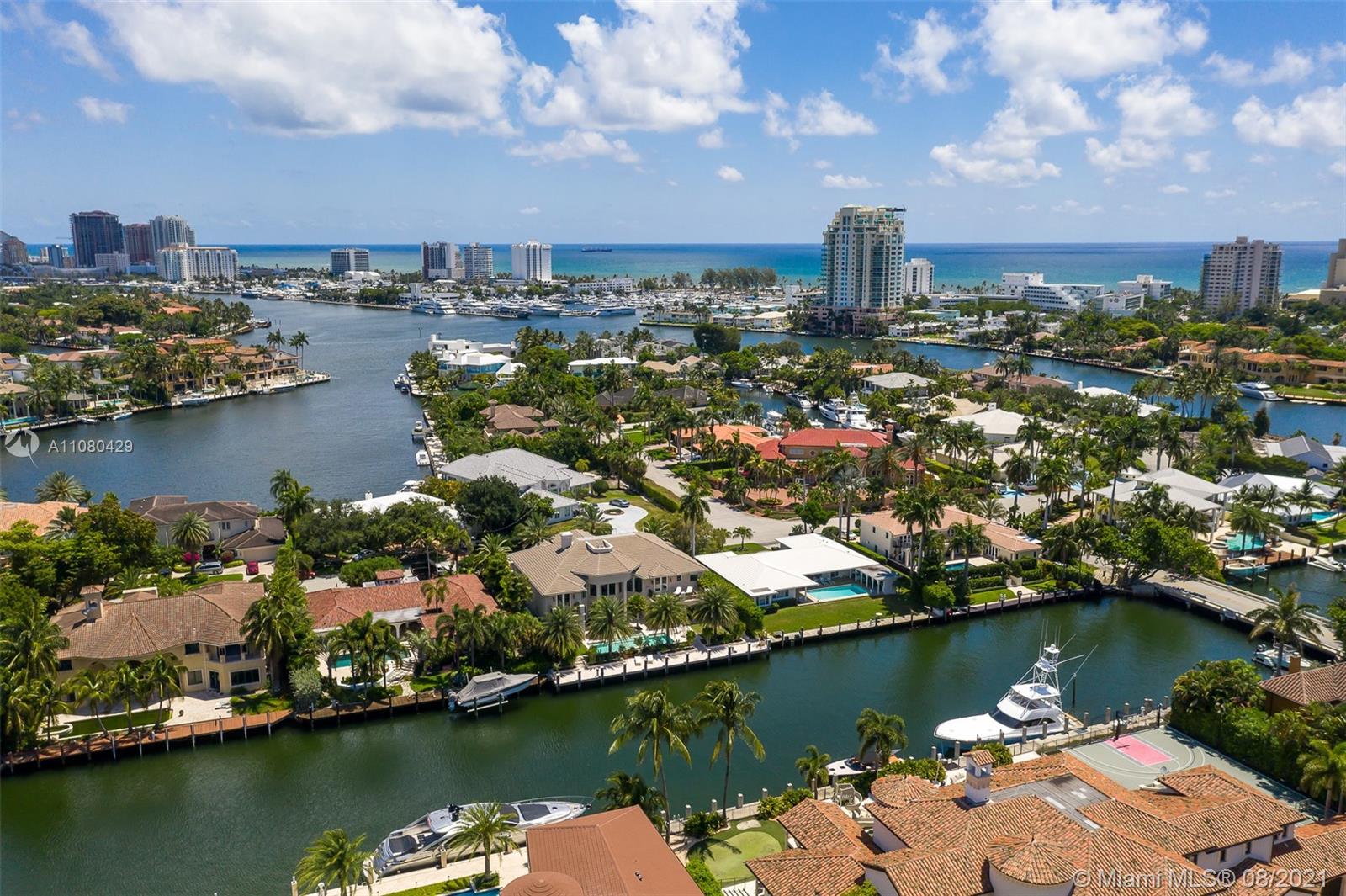 ISLA BAHIA - Residential