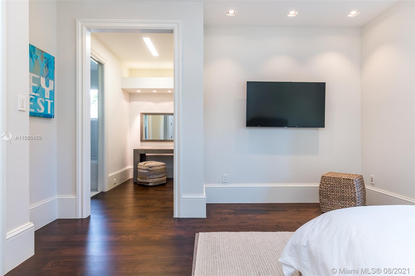 ISLA BAHIA - Residential