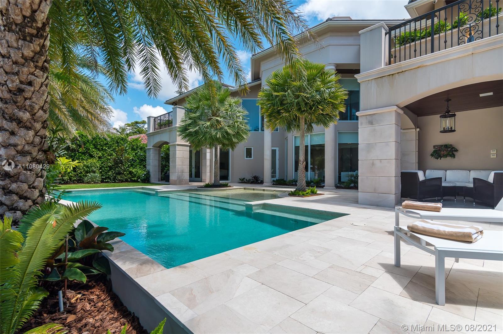 ISLA BAHIA - Residential