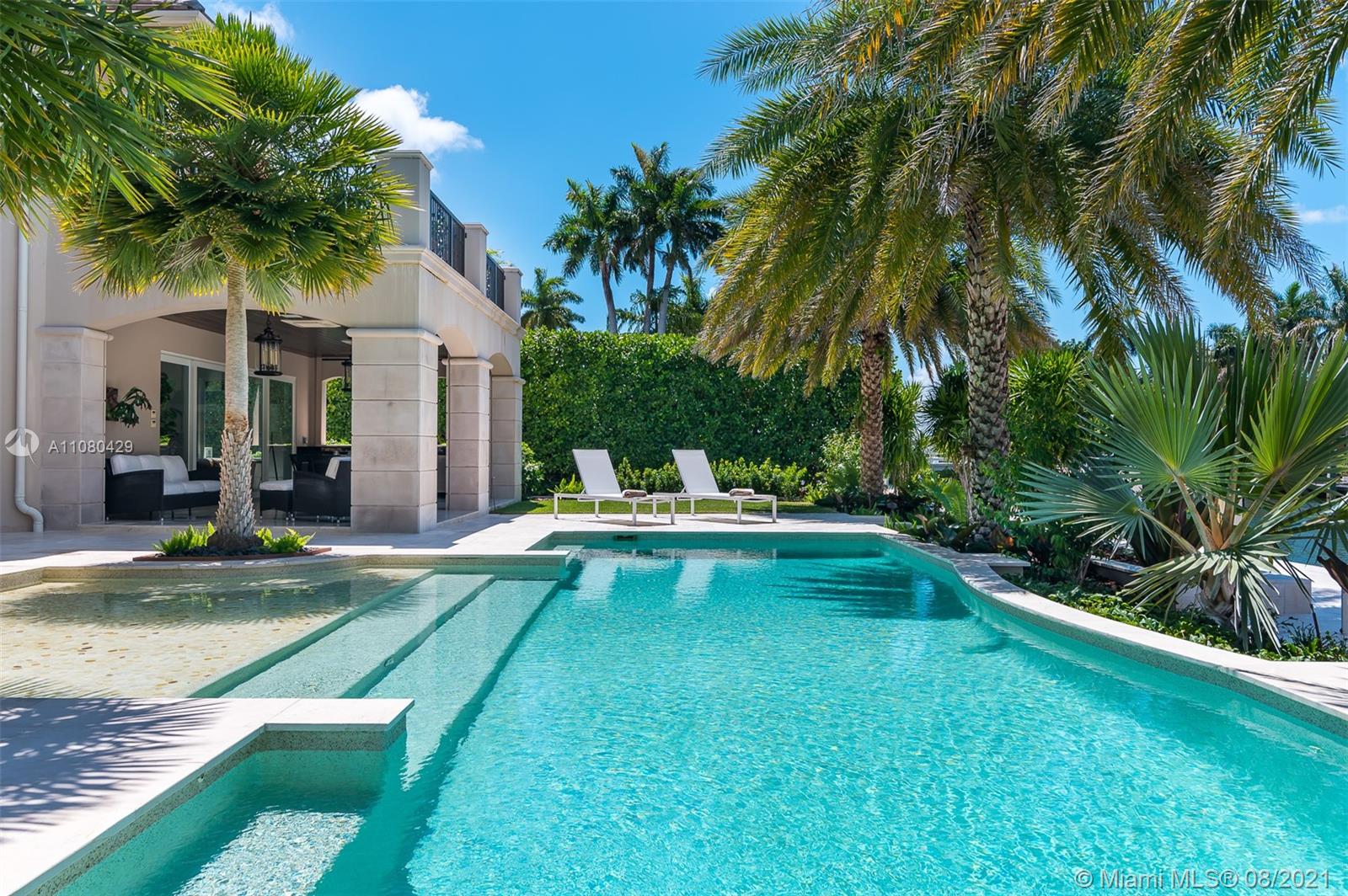 ISLA BAHIA - Residential