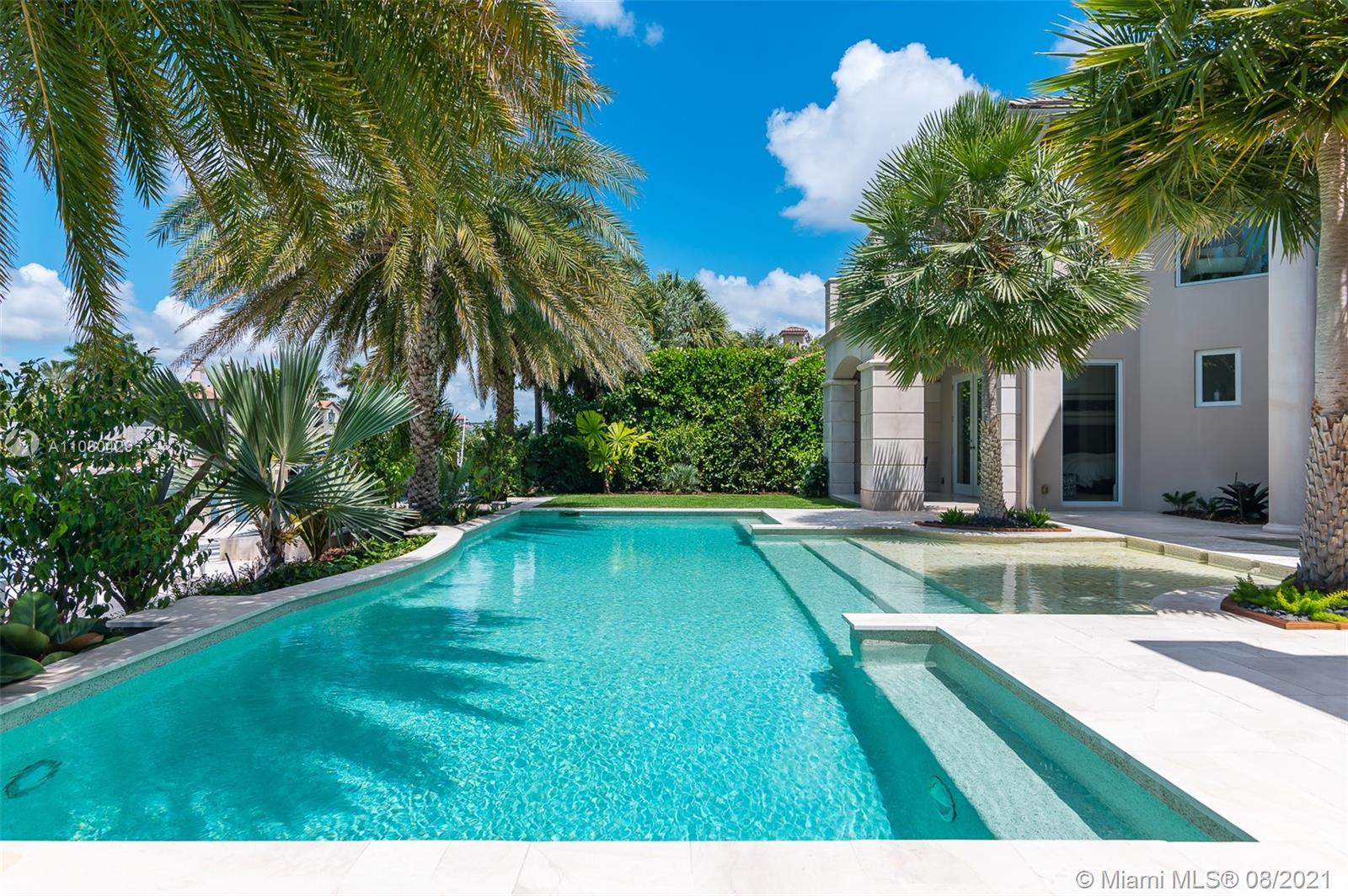 ISLA BAHIA - Residential