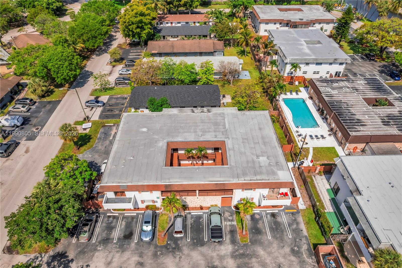PARKWAY GARDENS - Residential