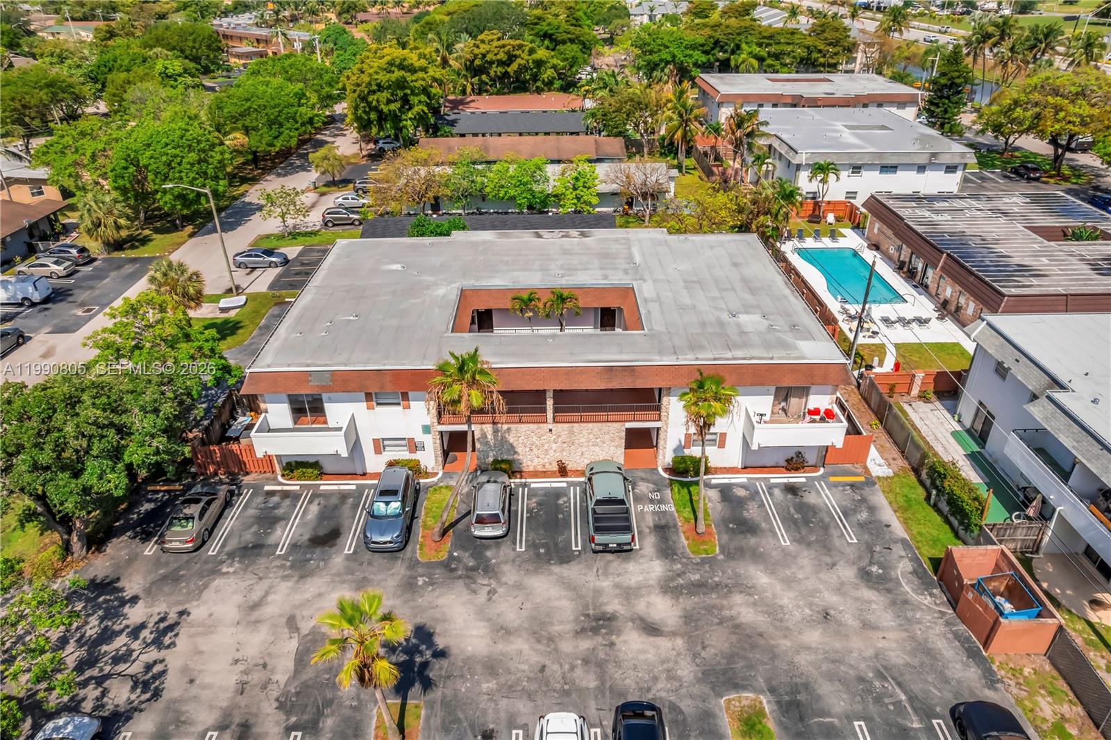 PARKWAY GARDENS - Residential
