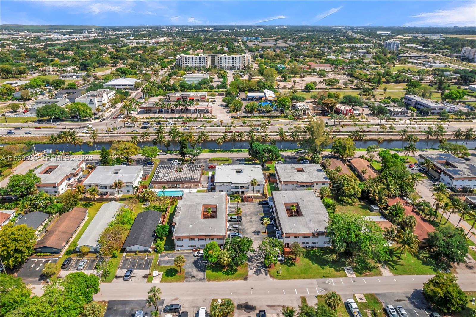 PARKWAY GARDENS - Residential