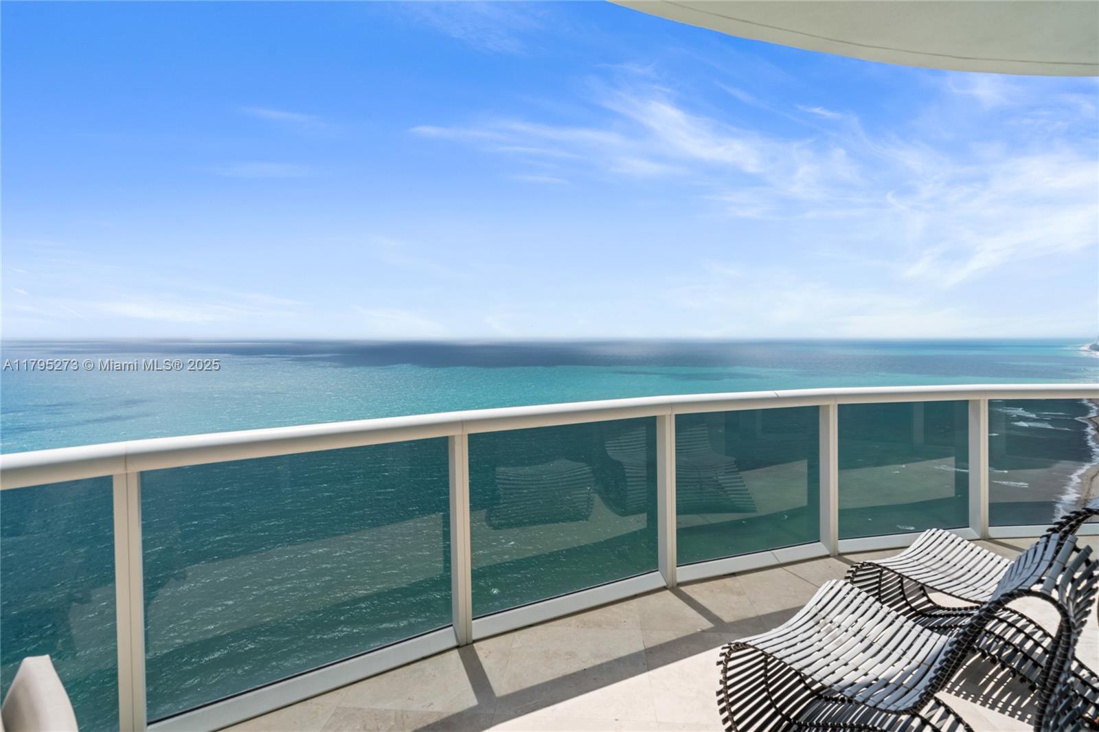 TDR TOWER III CONDO - Residential