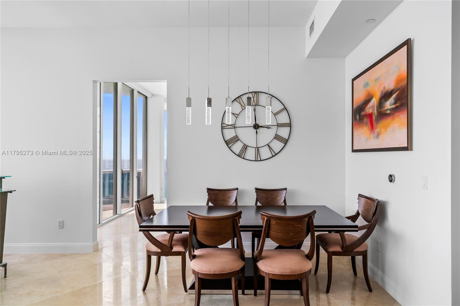 TDR TOWER III CONDO - Residential