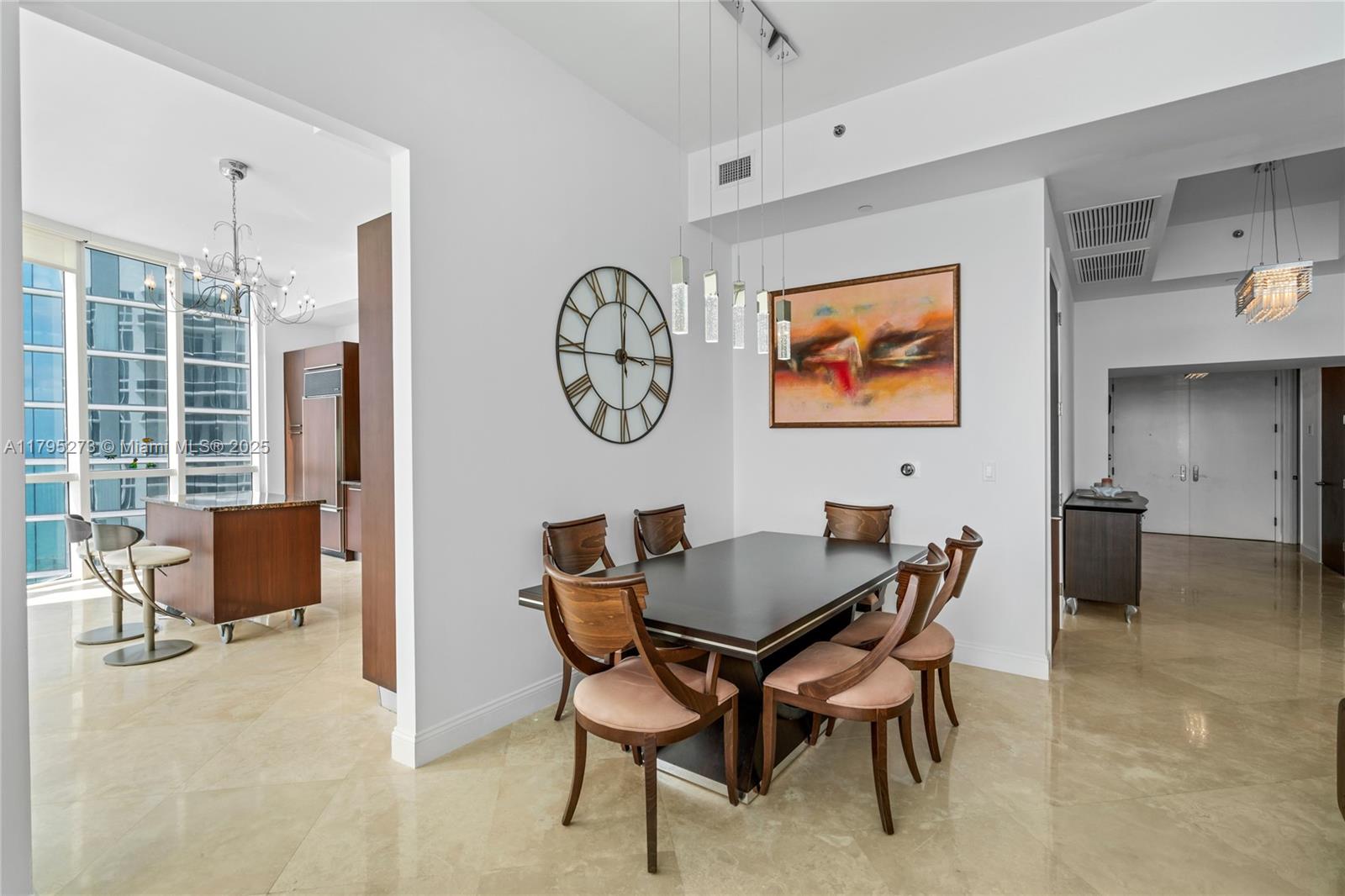 TDR TOWER III CONDO - Residential