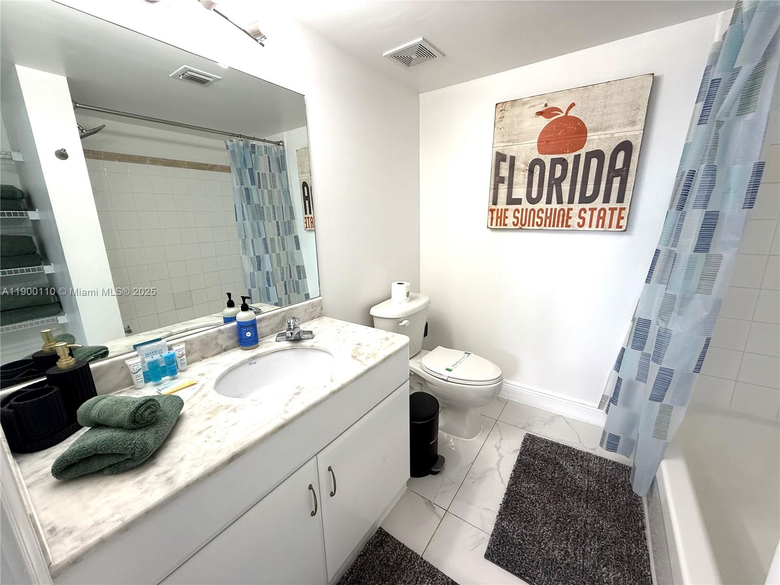 THE CLUB AT BRICKELL BAY - Residential Lease