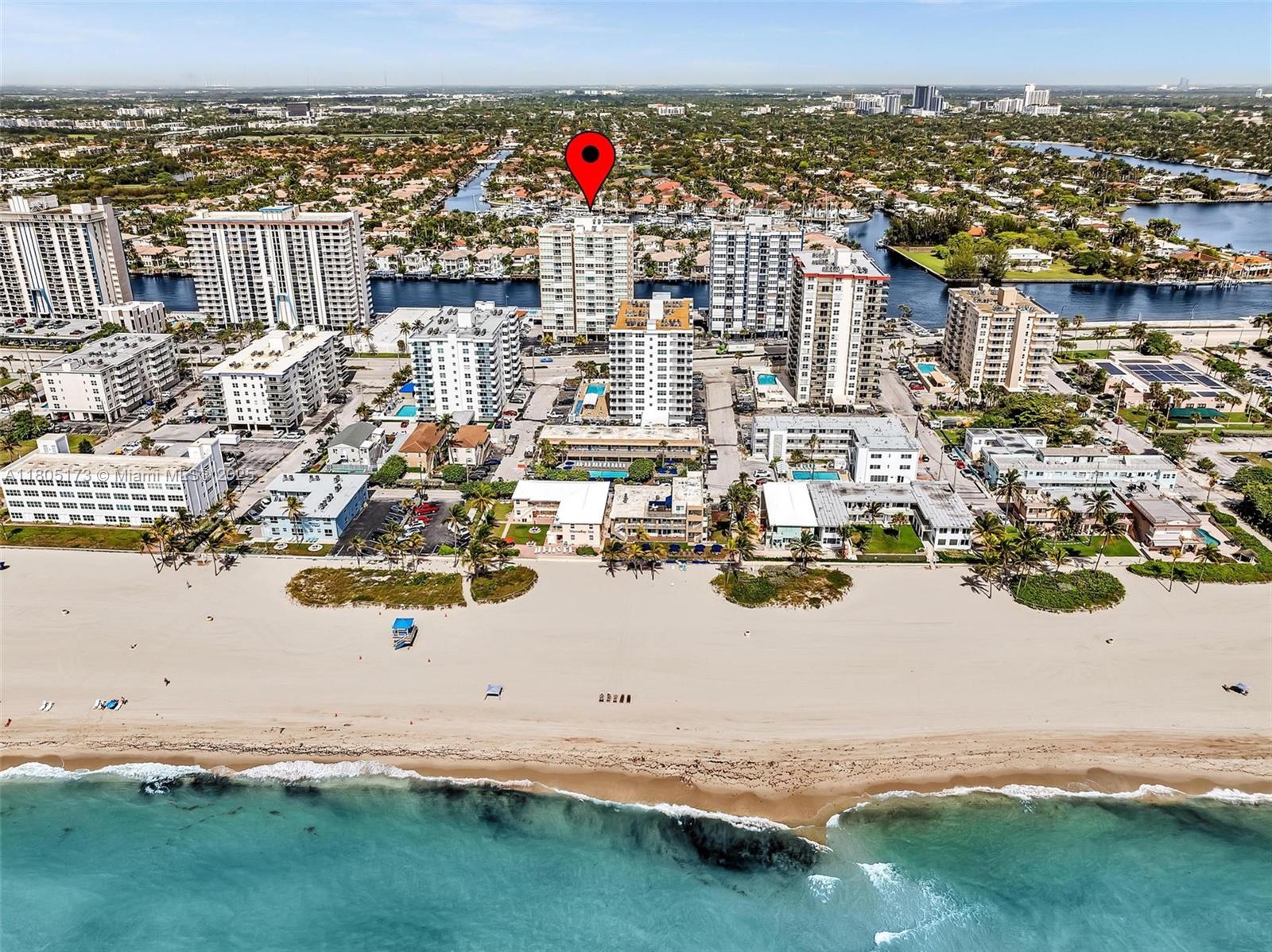 TRAFALGAR TOWERS CONDOMIN - Residential