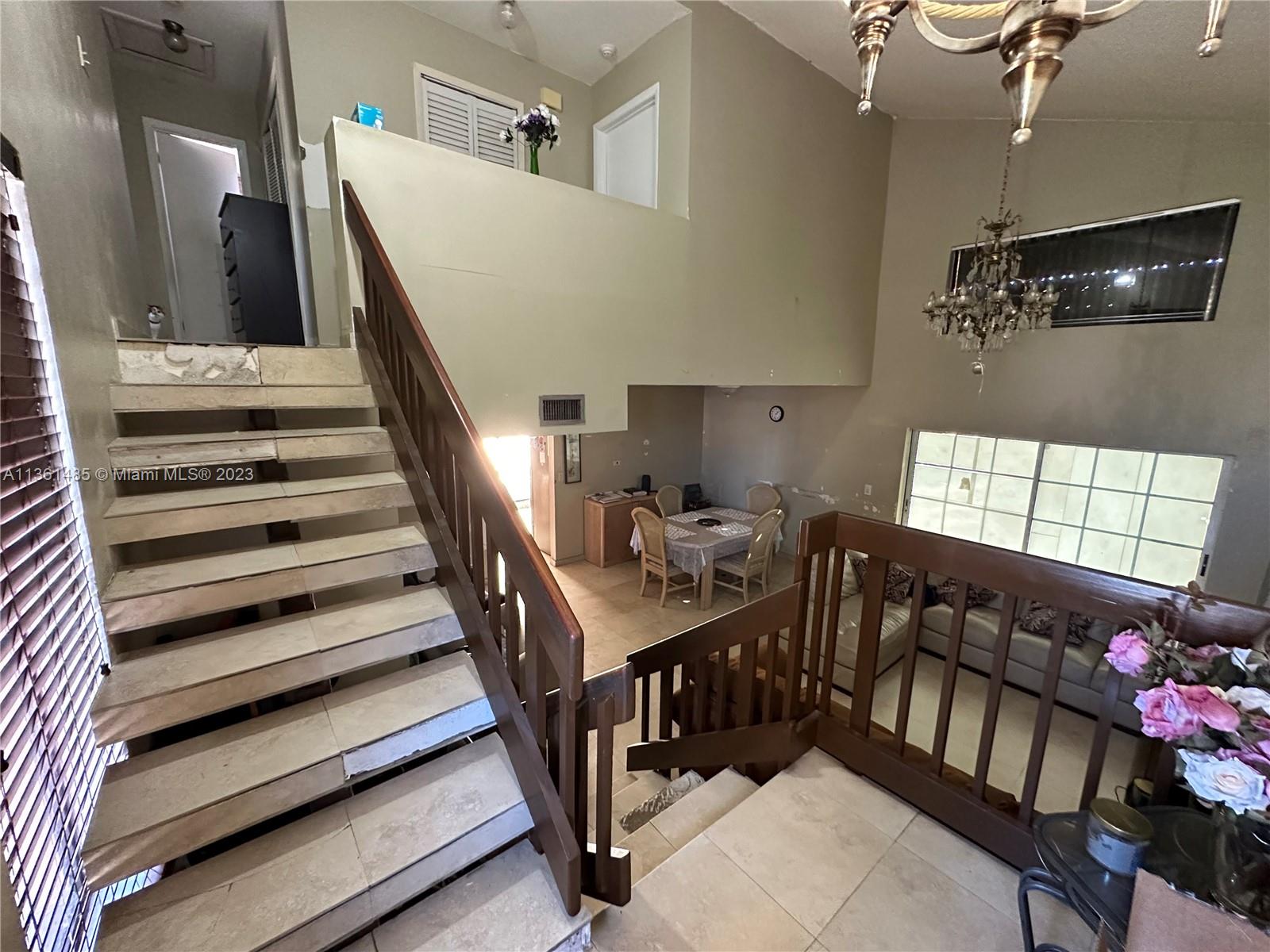 MENES SUB - Residential