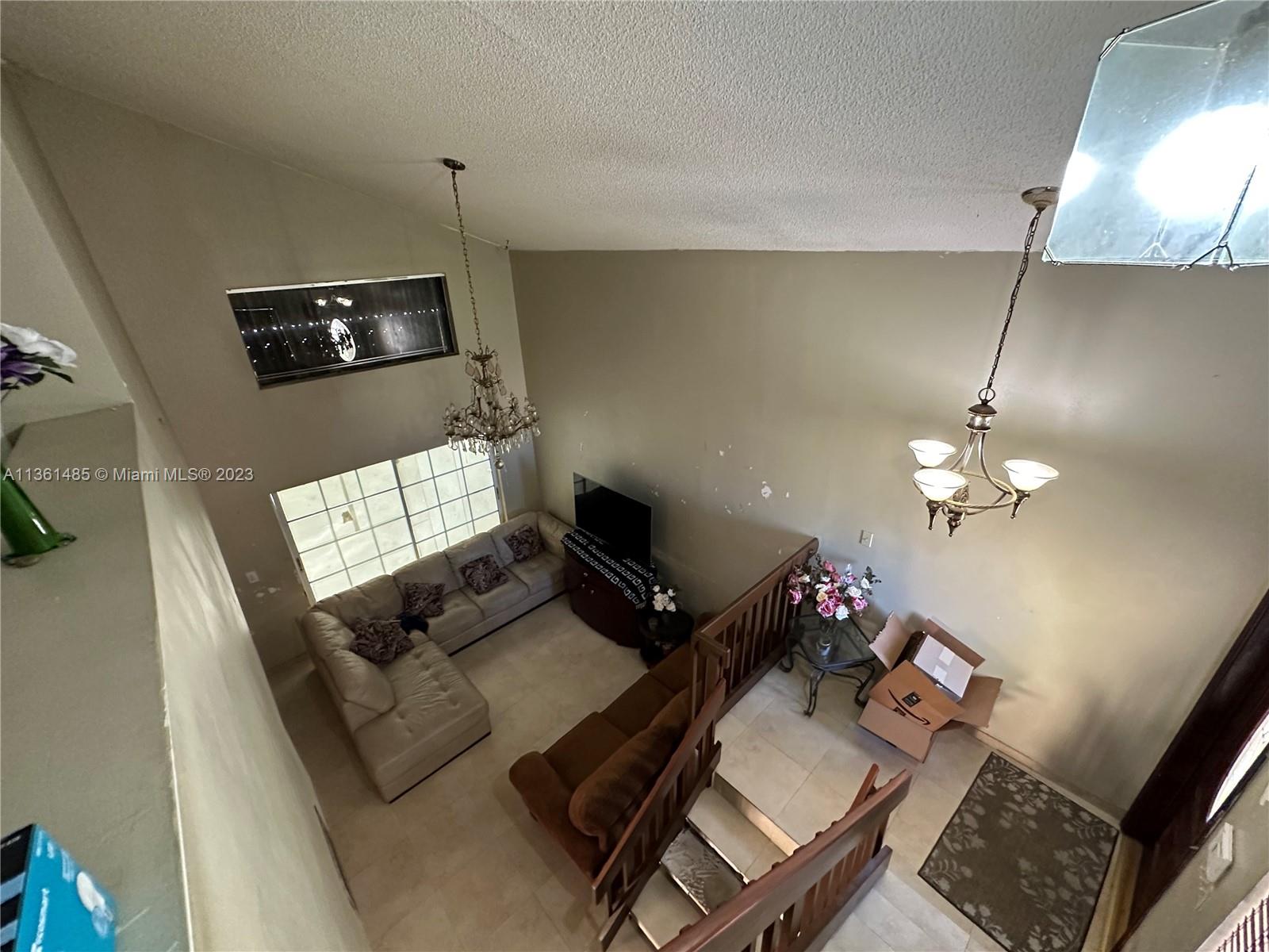 MENES SUB - Residential