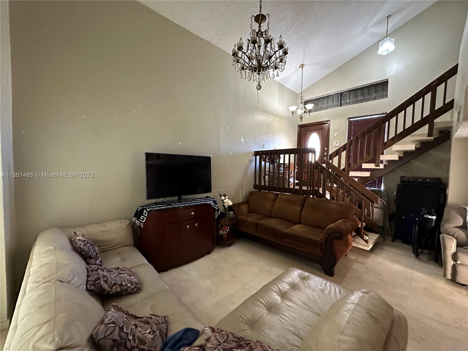 MENES SUB - Residential