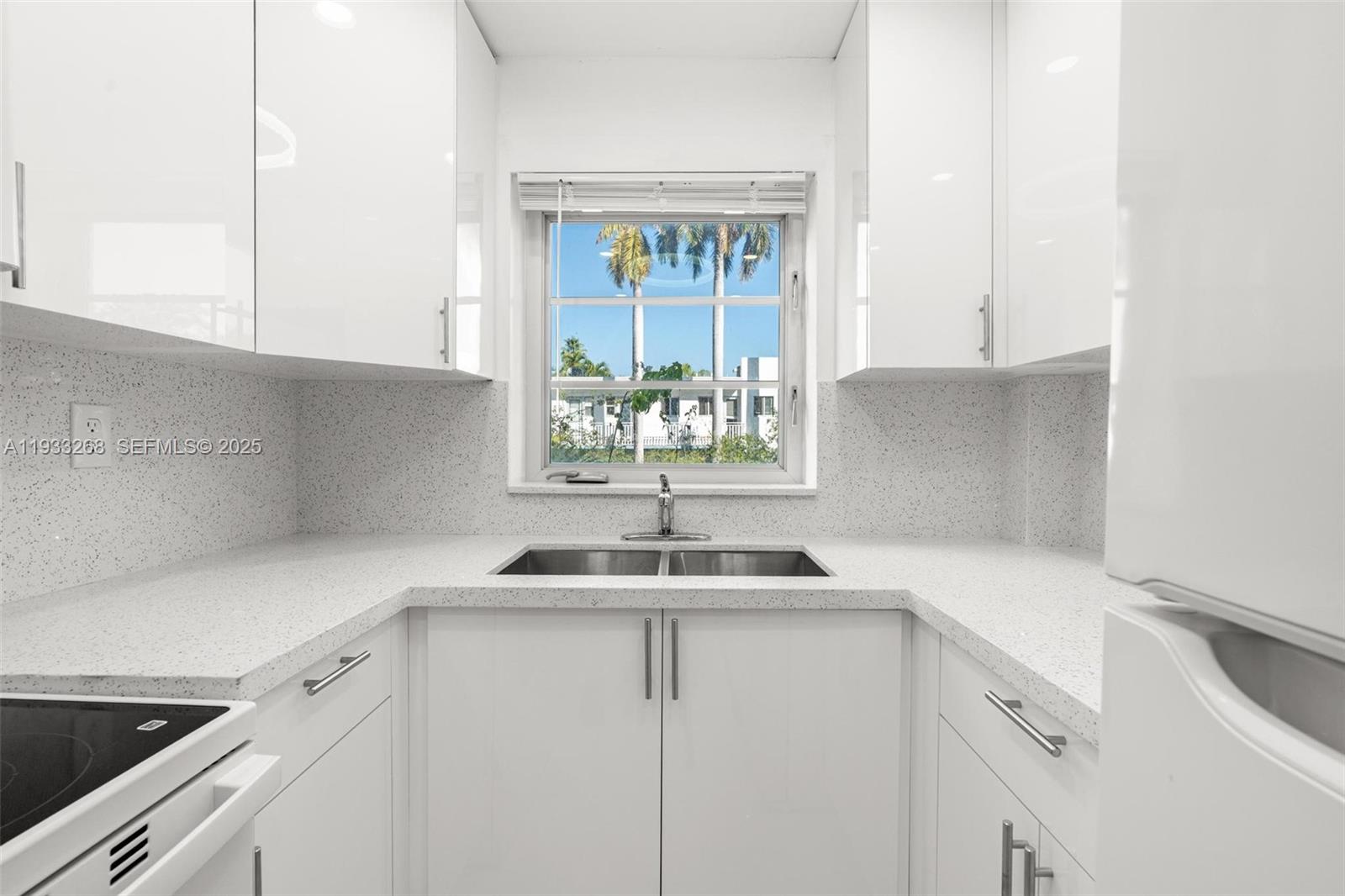 1820 JAMES AVE CONDO - Residential