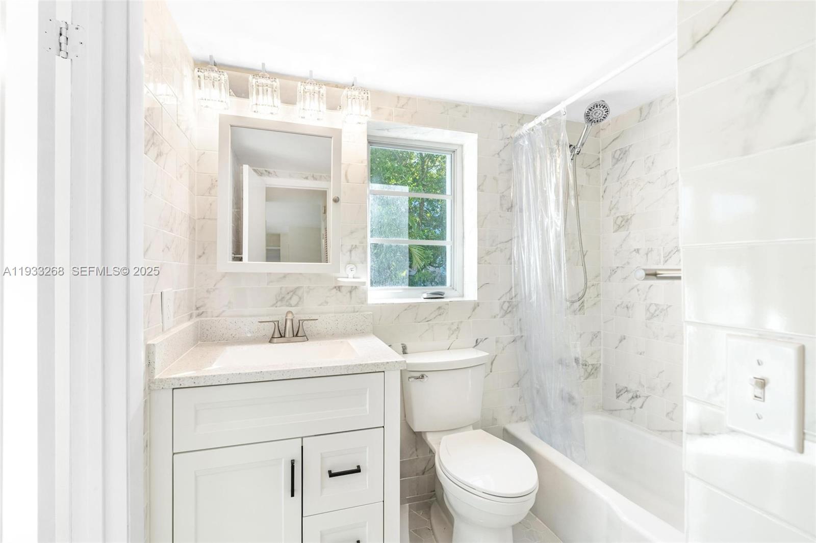 1820 JAMES AVE CONDO - Residential