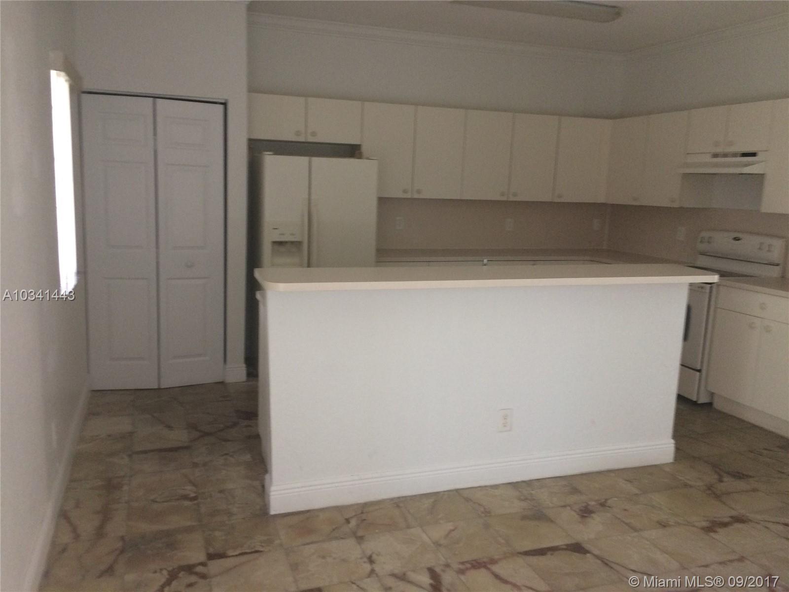 MARTIN/MARANGOS PLAT - Residential Lease