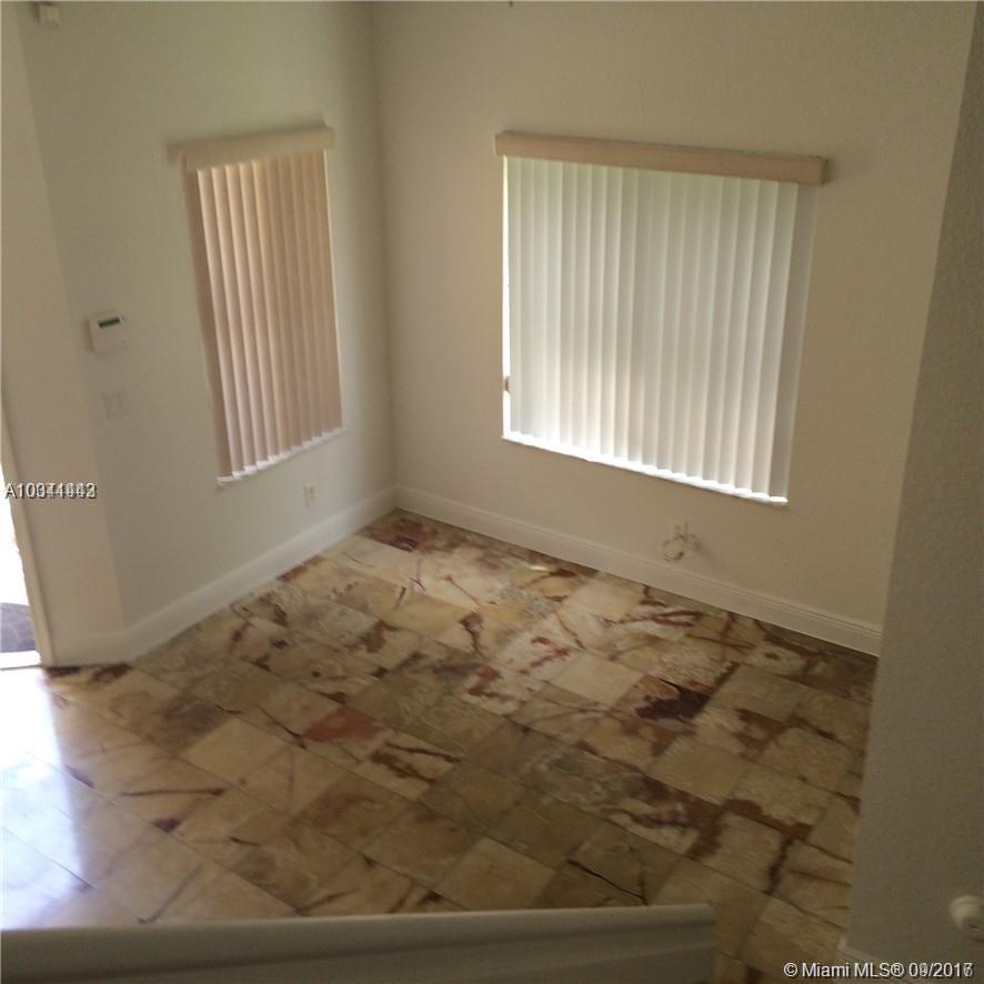 MARTIN/MARANGOS PLAT - Residential Lease